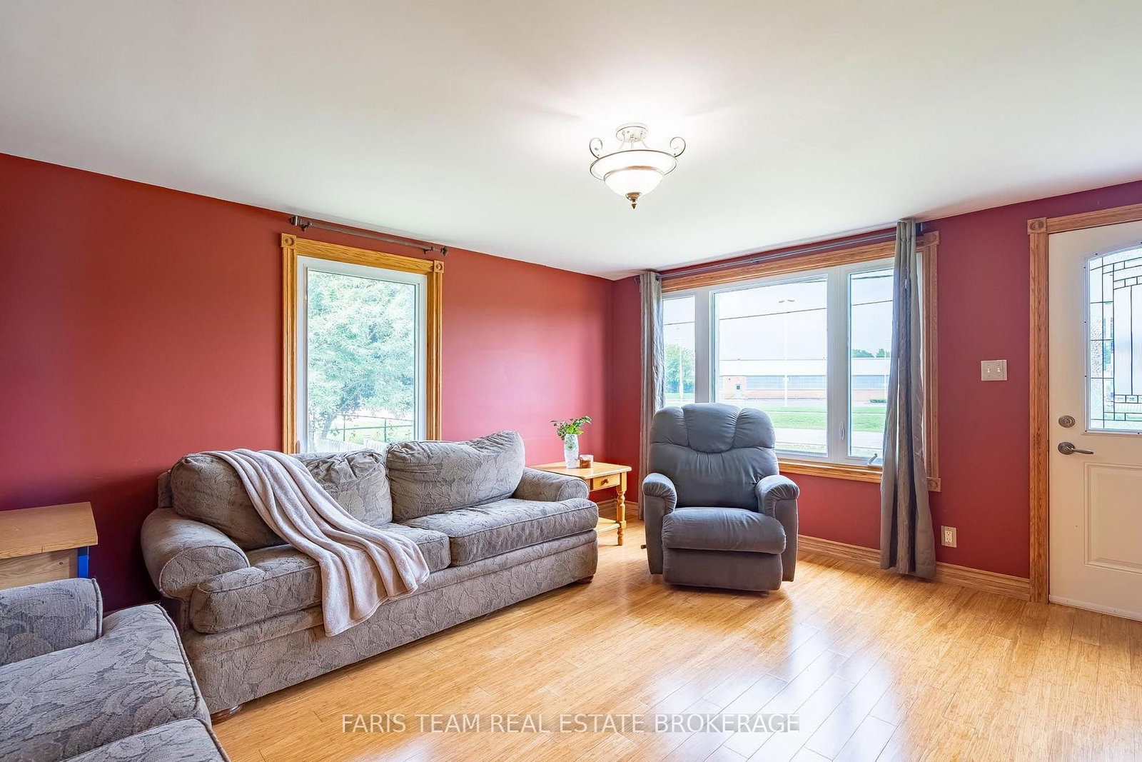 62 Toll Road • East Gwillimbury, ON photo 13