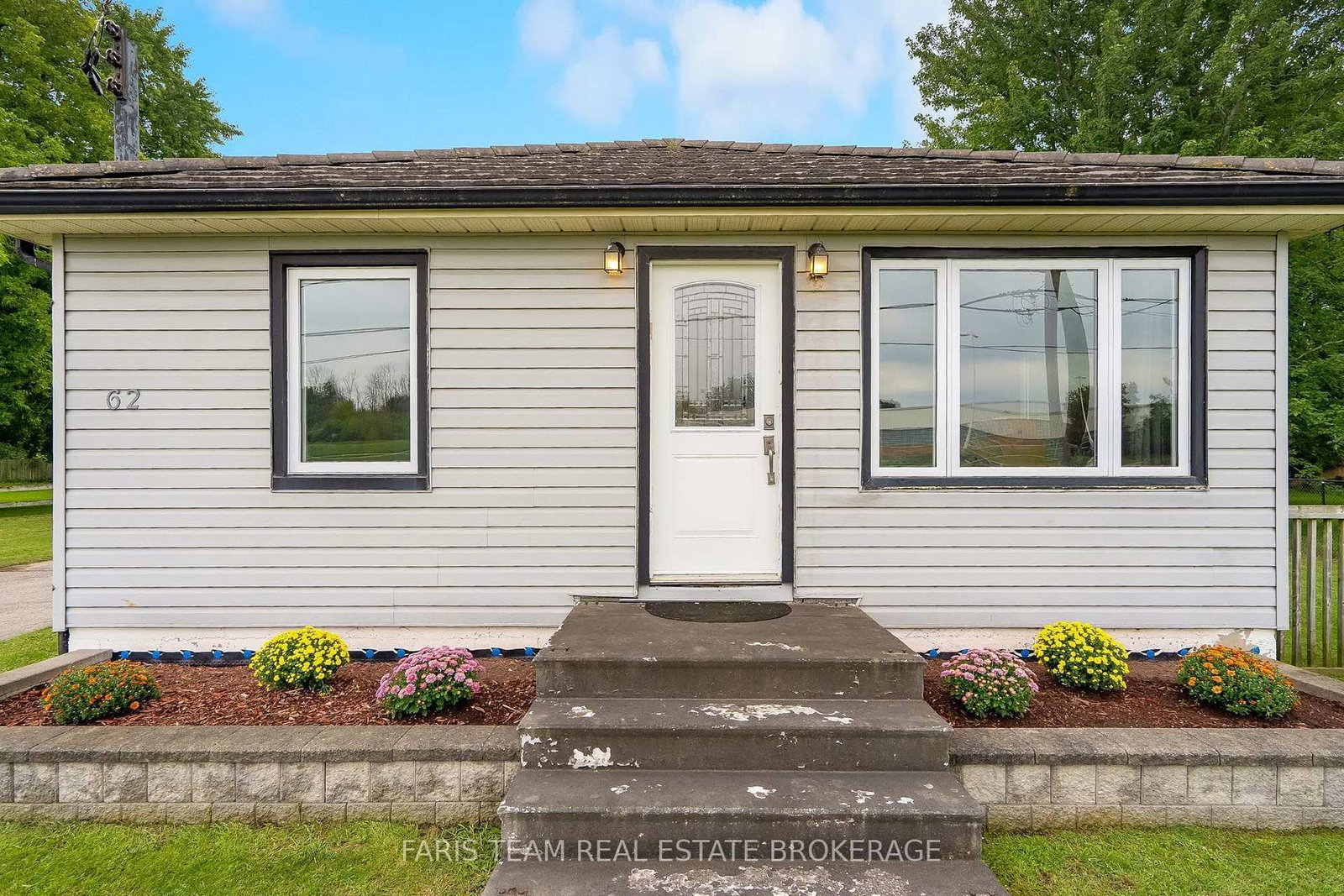 62 Toll Road • East Gwillimbury, ON photo 4