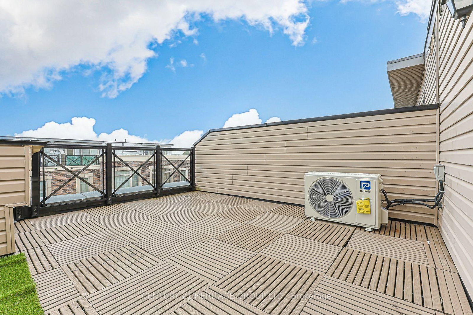 10 Dunshealth Way • #216 • Markham, ON photo 21