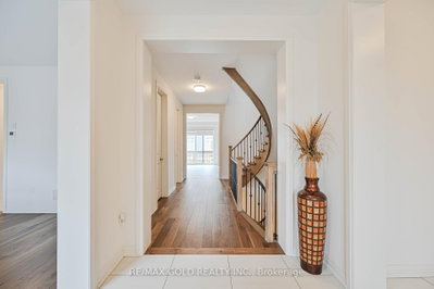 5 Elderberry Way • Adjala-Tosorontio, ON photo 5