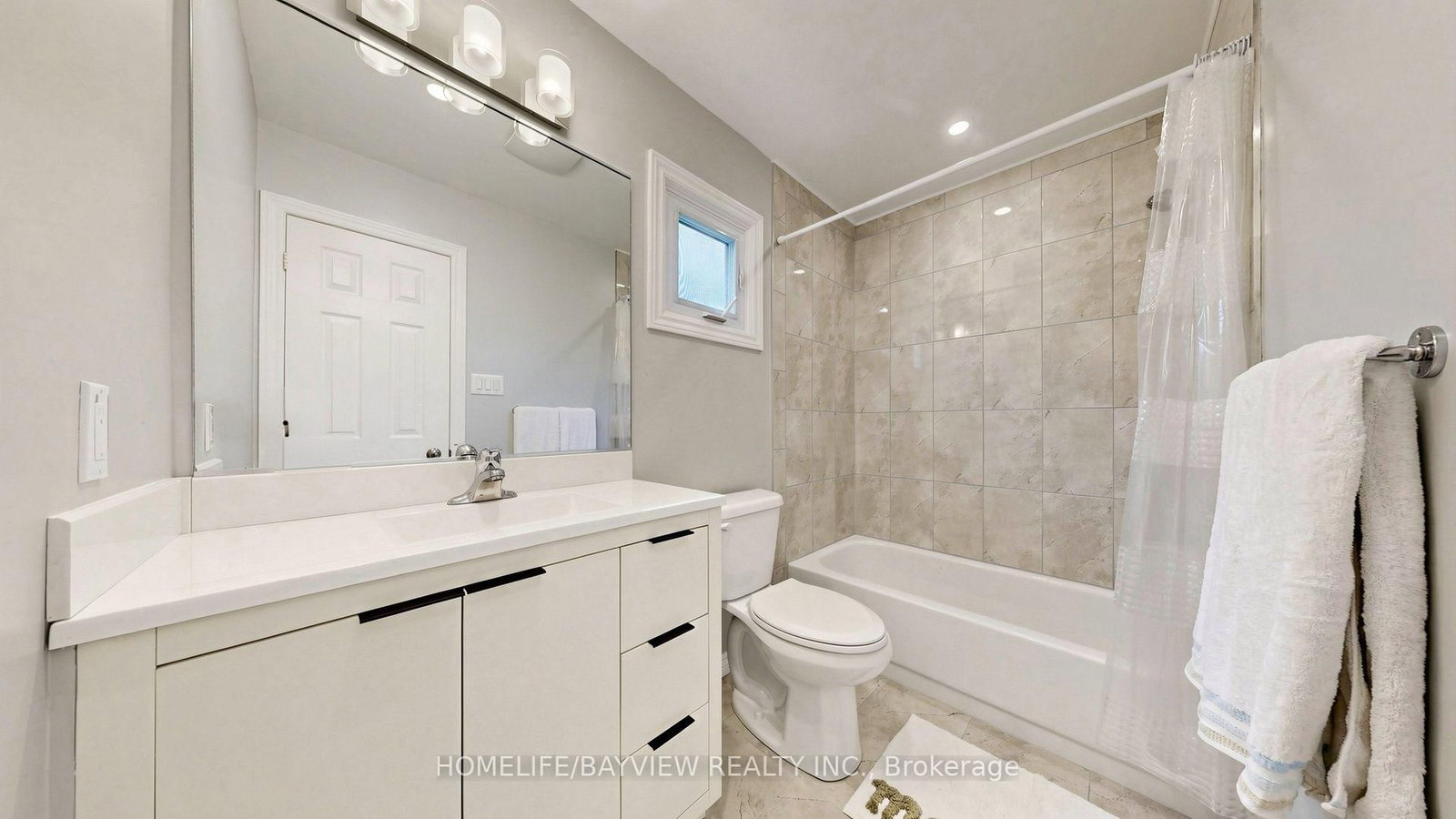 20 Doon Crescent • Georgina, ON photo 37