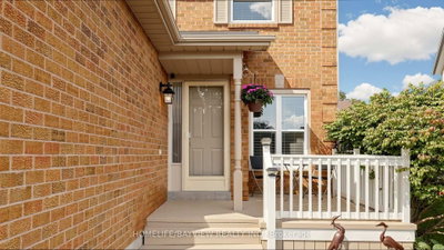 20 Doon Crescent • Georgina, ON photo 4
