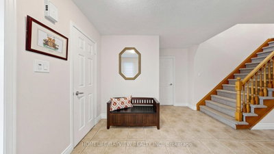 20 Doon Crescent • Georgina, ON photo 6
