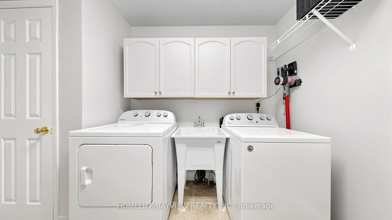20 Doon Crescent • Georgina, ON photo 8
