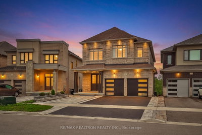 178 Ferragine Crescent