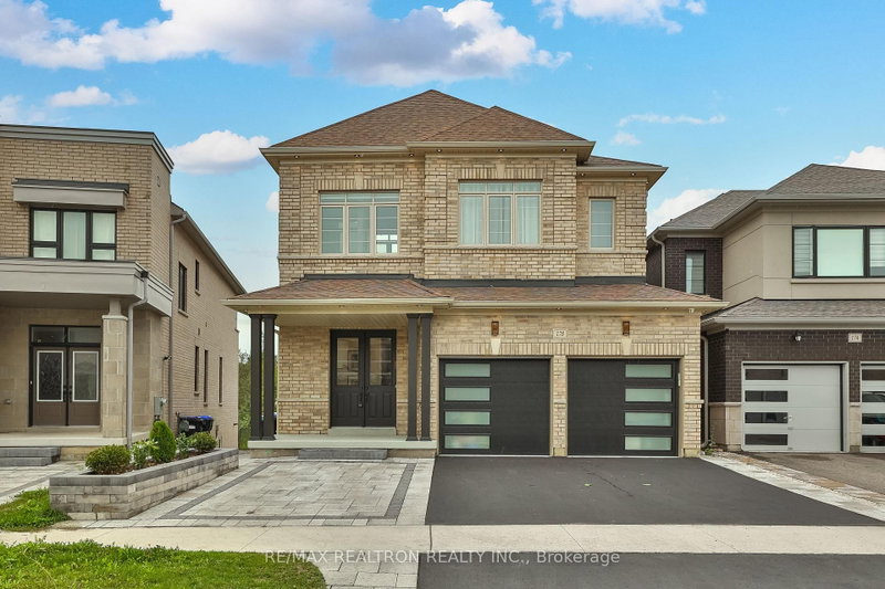 178 Ferragine Crescent