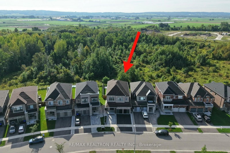 178 Ferragine Crescent