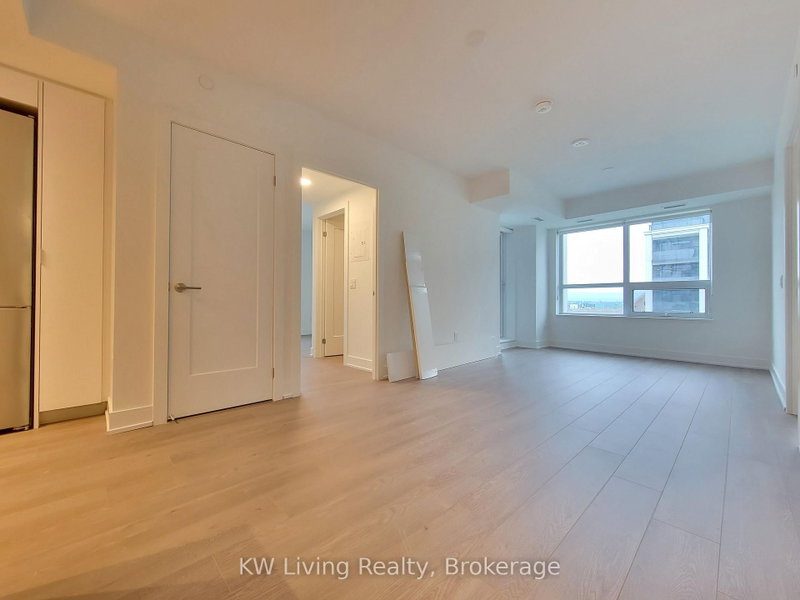 1802 - 8 Cedarland Drive