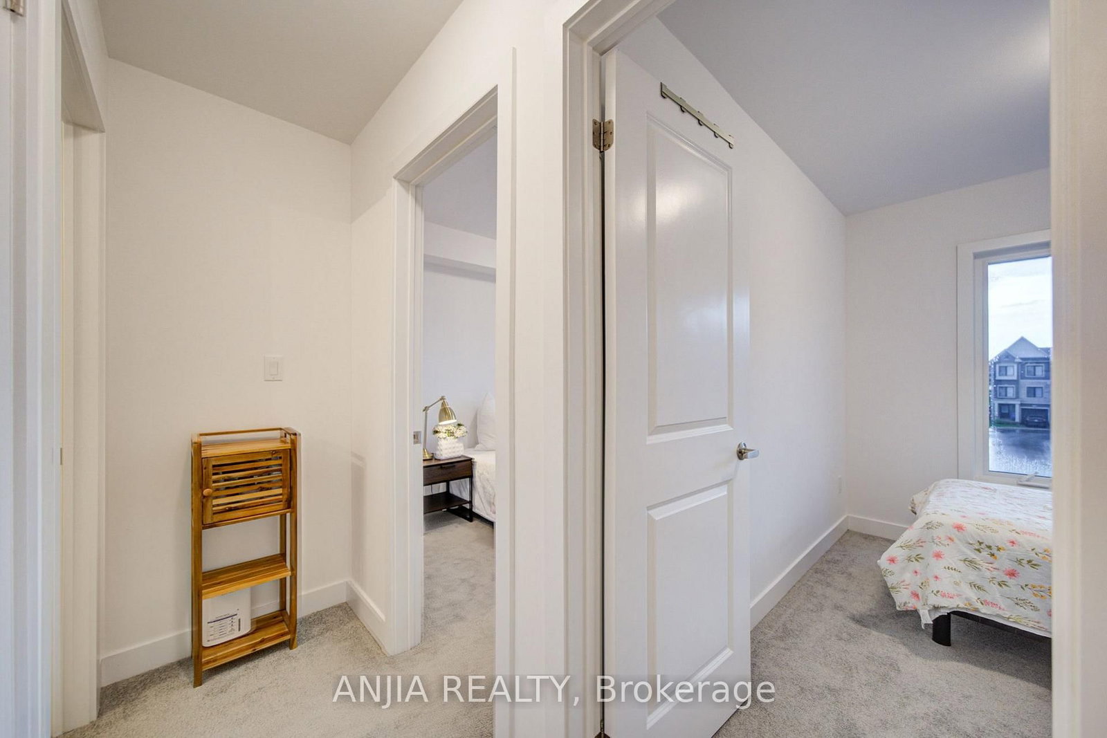 5448 Main Street • Whitchurch-Stouffville, ON photo 27