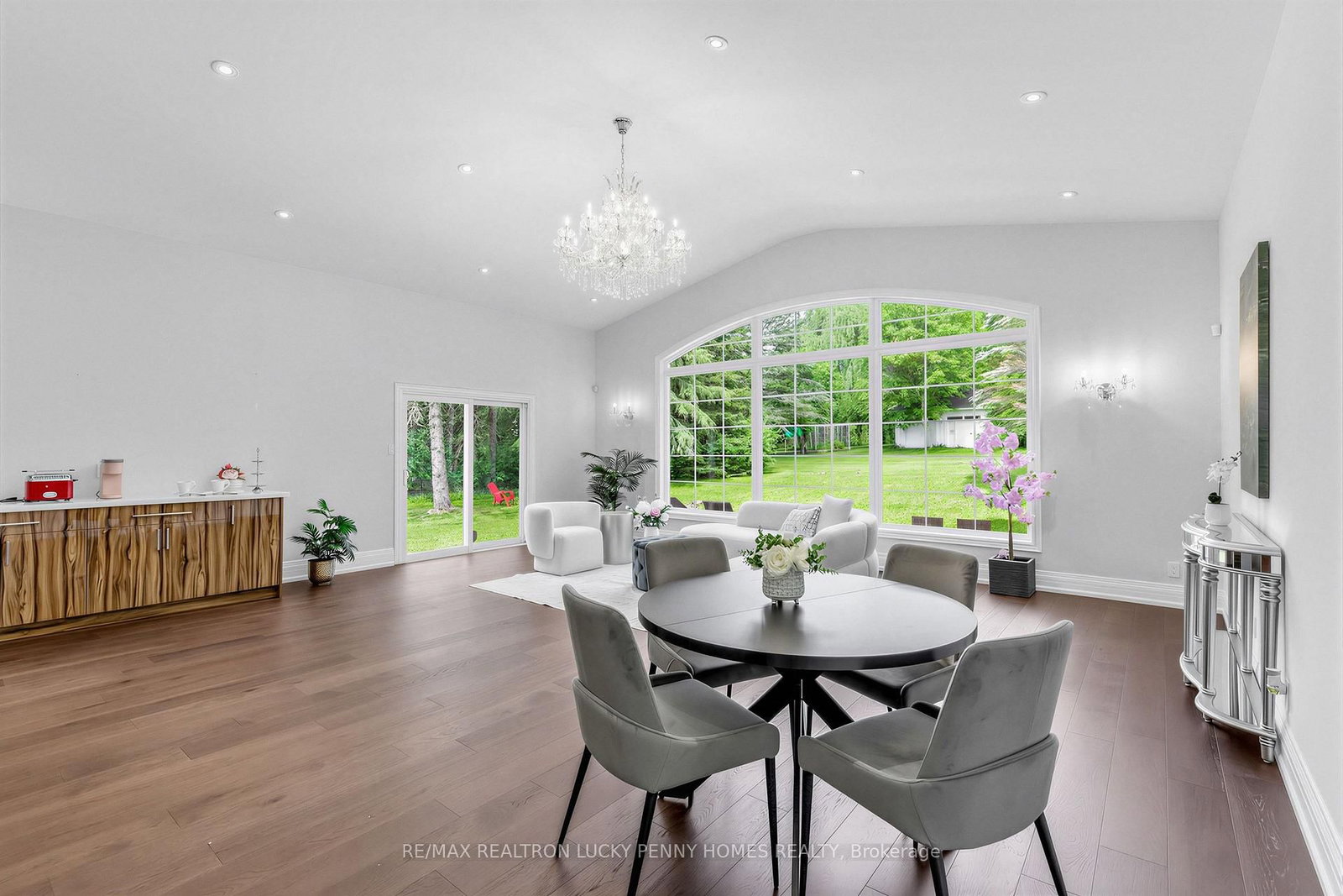 35 Cachet Parkway • Markham, ON photo 12