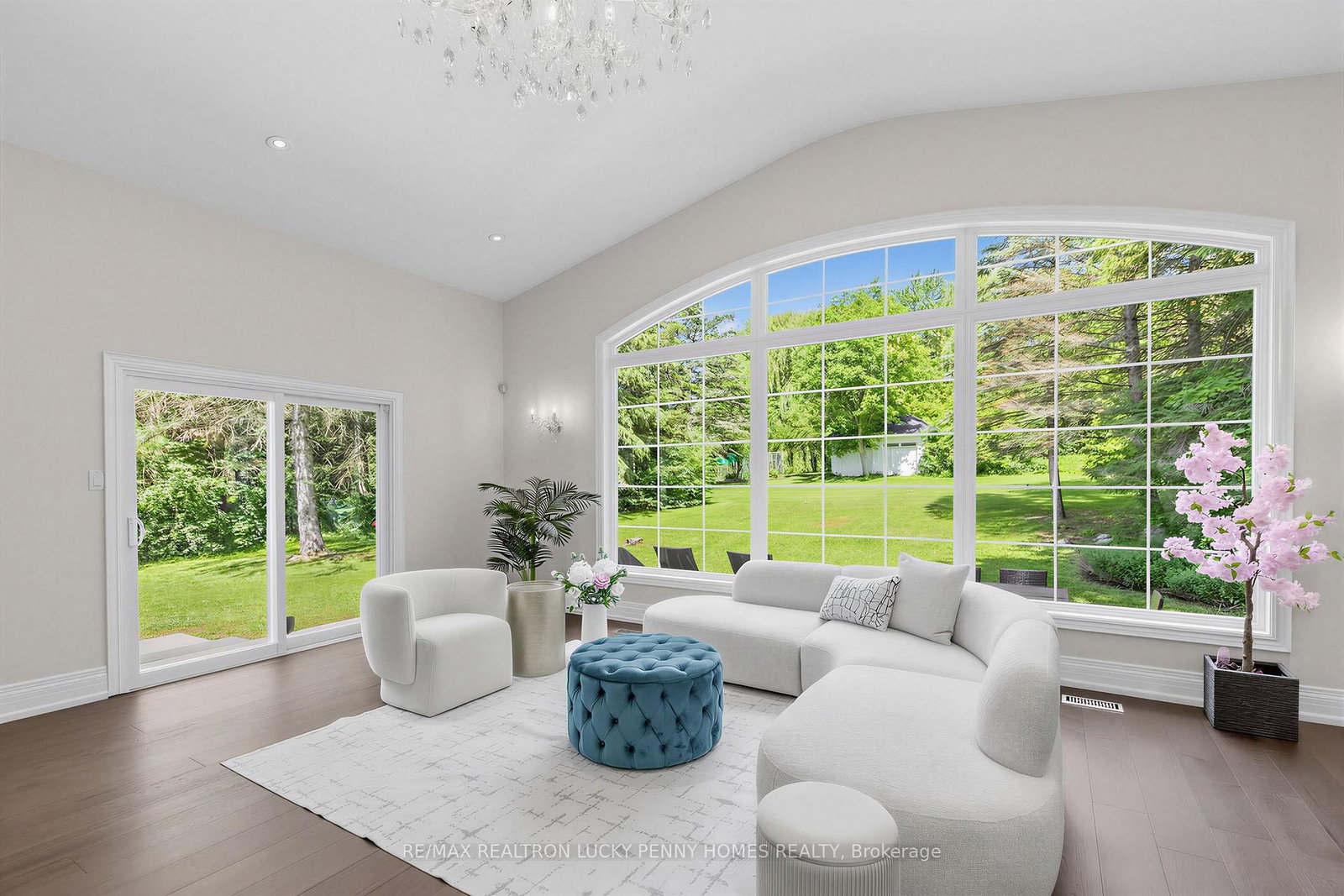 35 Cachet Parkway • Markham, ON photo 17
