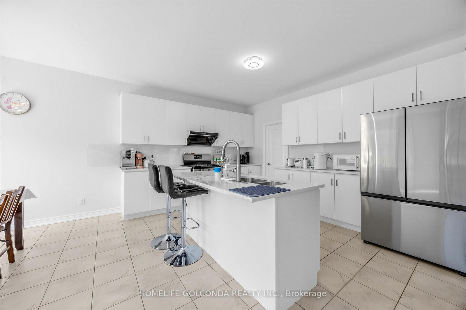 35 sprucedale Sprucedale Way • Whitchurch-Stouffville, ON photo 12