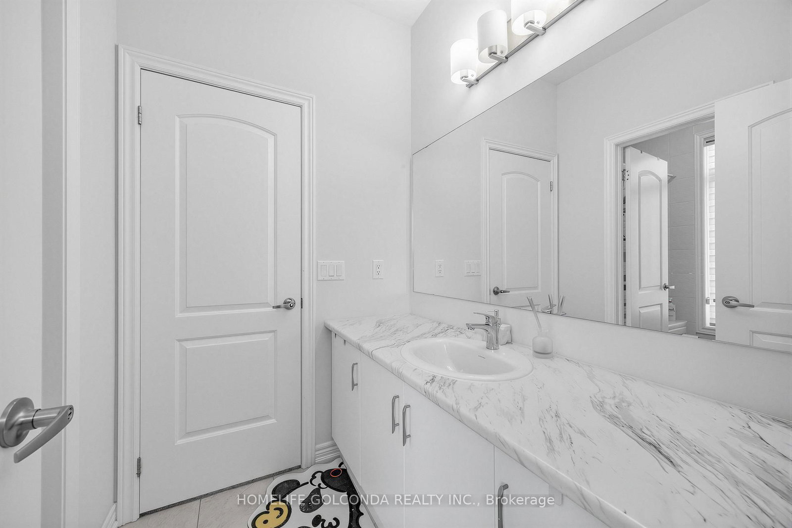 35 sprucedale Sprucedale Way • Whitchurch-Stouffville, ON photo 23