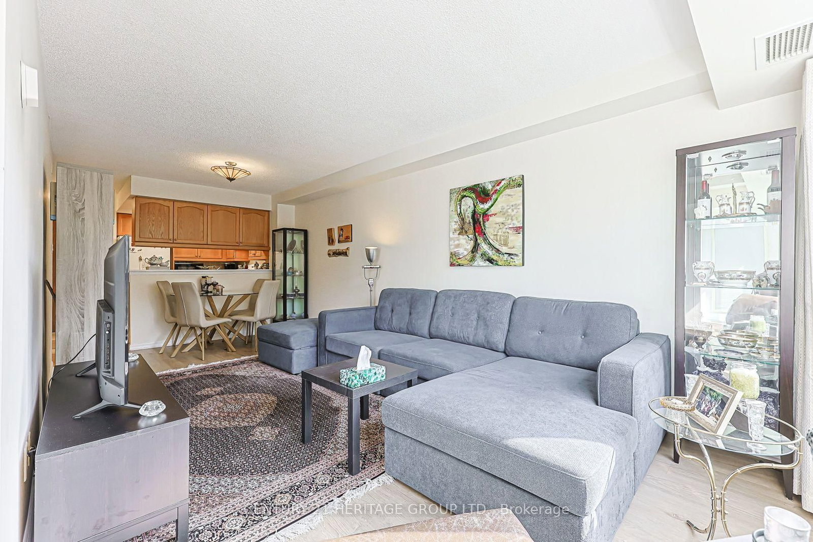 900 Bogart Mill Trail • #211 • Newmarket, ON photo 10
