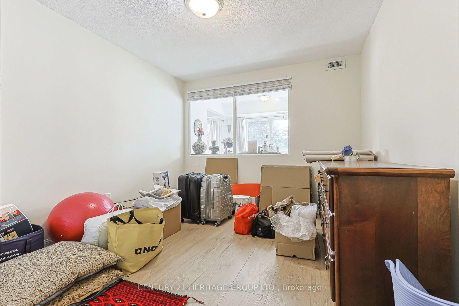 900 Bogart Mill Trail • #211 • Newmarket, ON photo 27