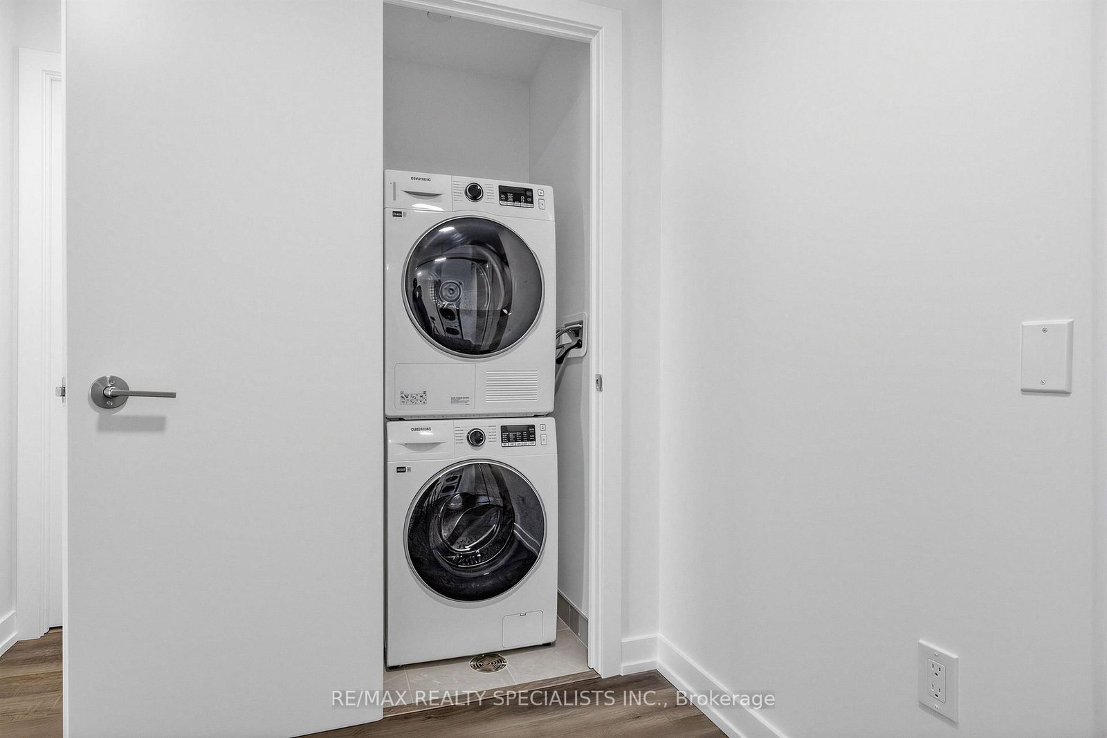 1506-21 Meadowdale Rd, Vaughan, view 14