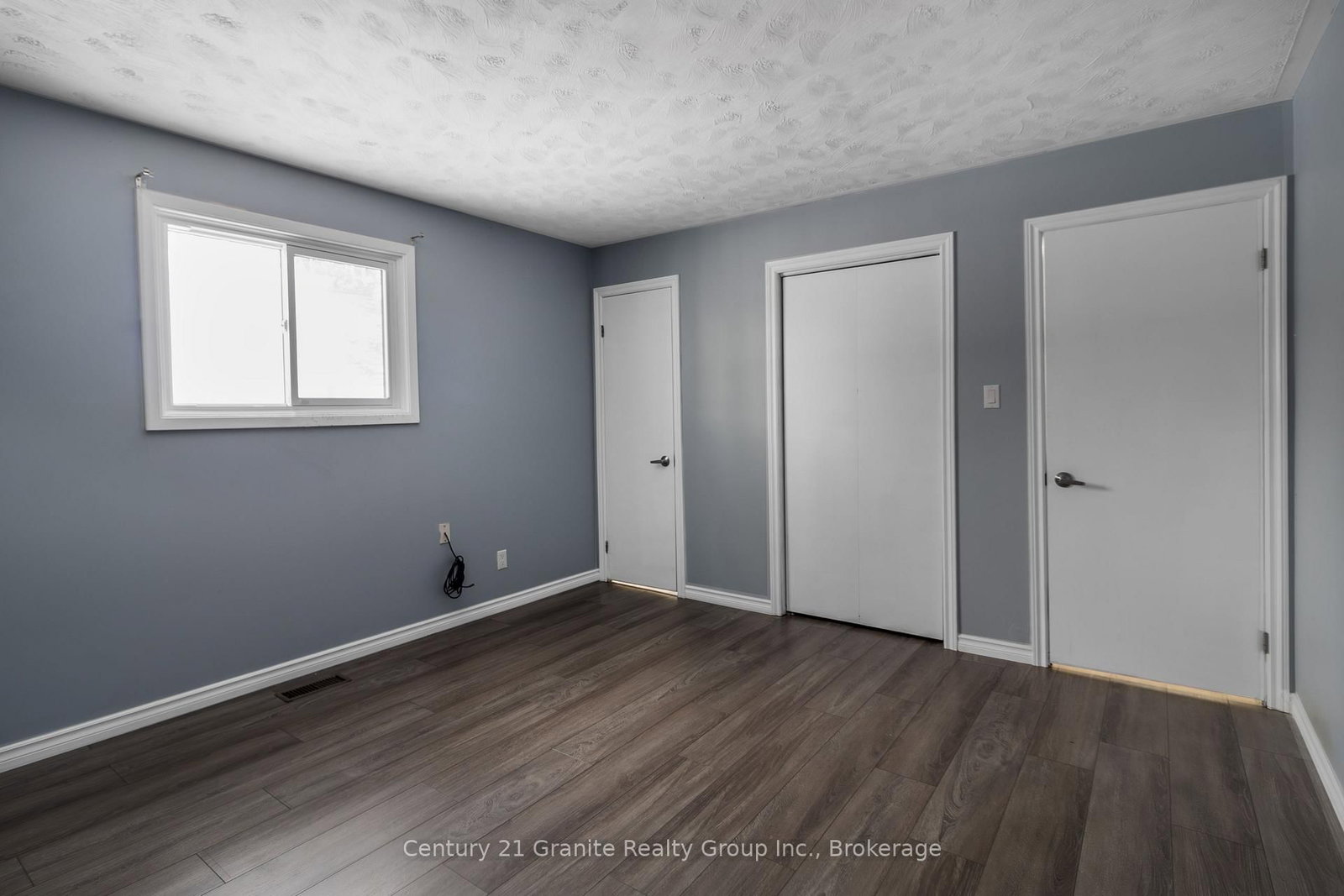 55 Wellington Street E • New Tecumseth, ON photo 20