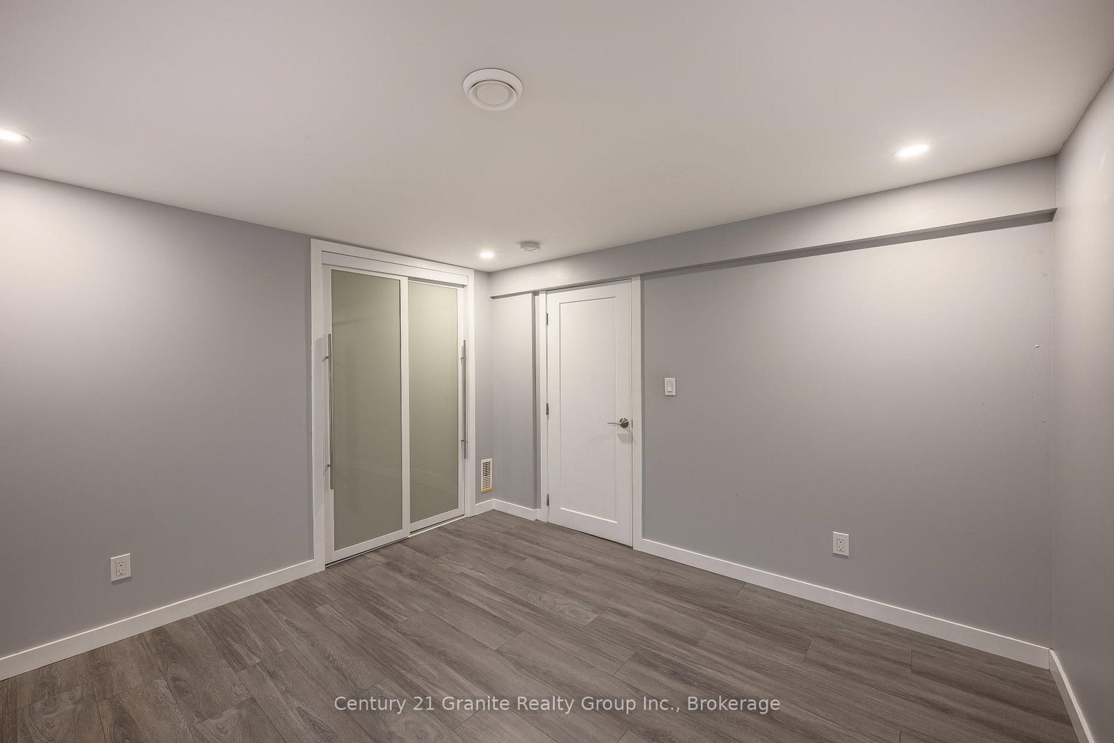 55 Wellington Street E • New Tecumseth, ON photo 32