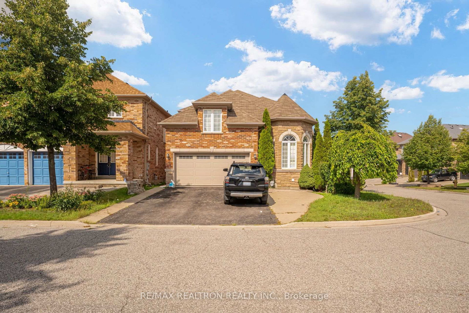 14 Kentview Crescent • Markham, ON photo 1