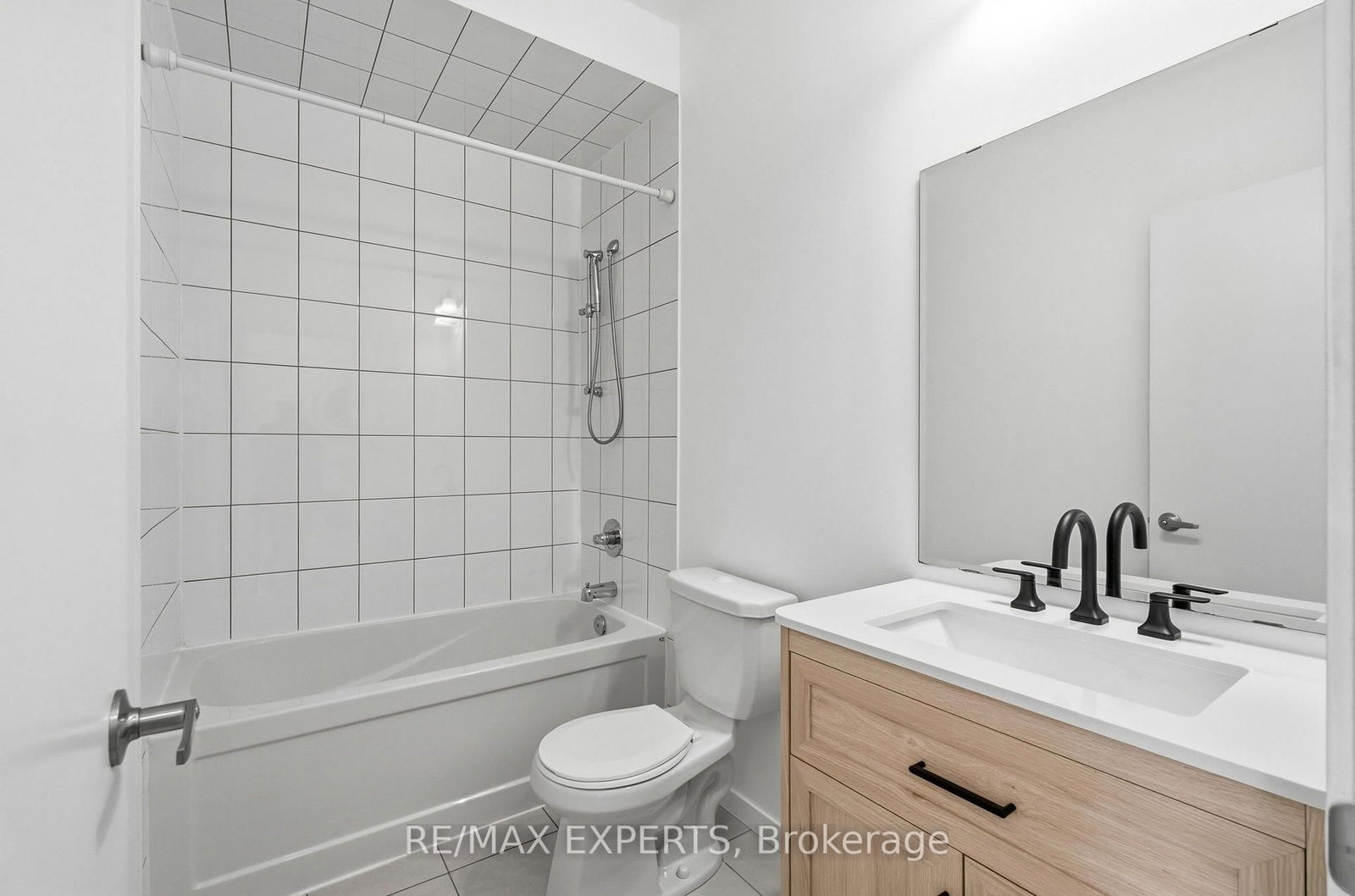 176 Sydney Circle • Vaughan, ON photo 21