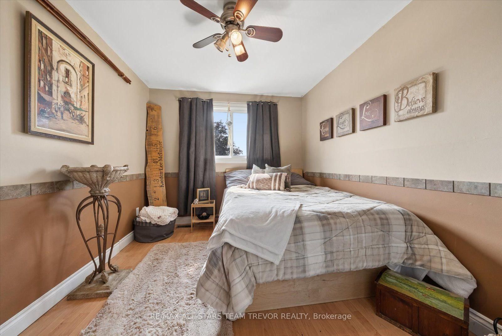 35 Pete's Lane • Georgina, ON photo 18