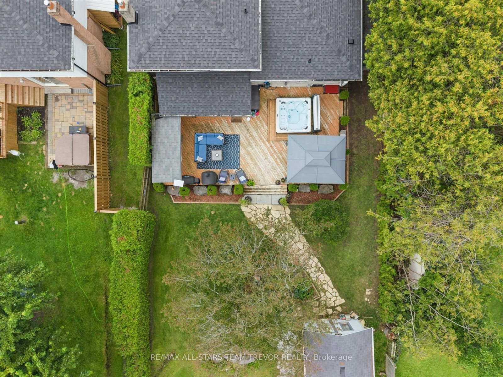 35 Pete's Lane • Georgina, ON photo 46