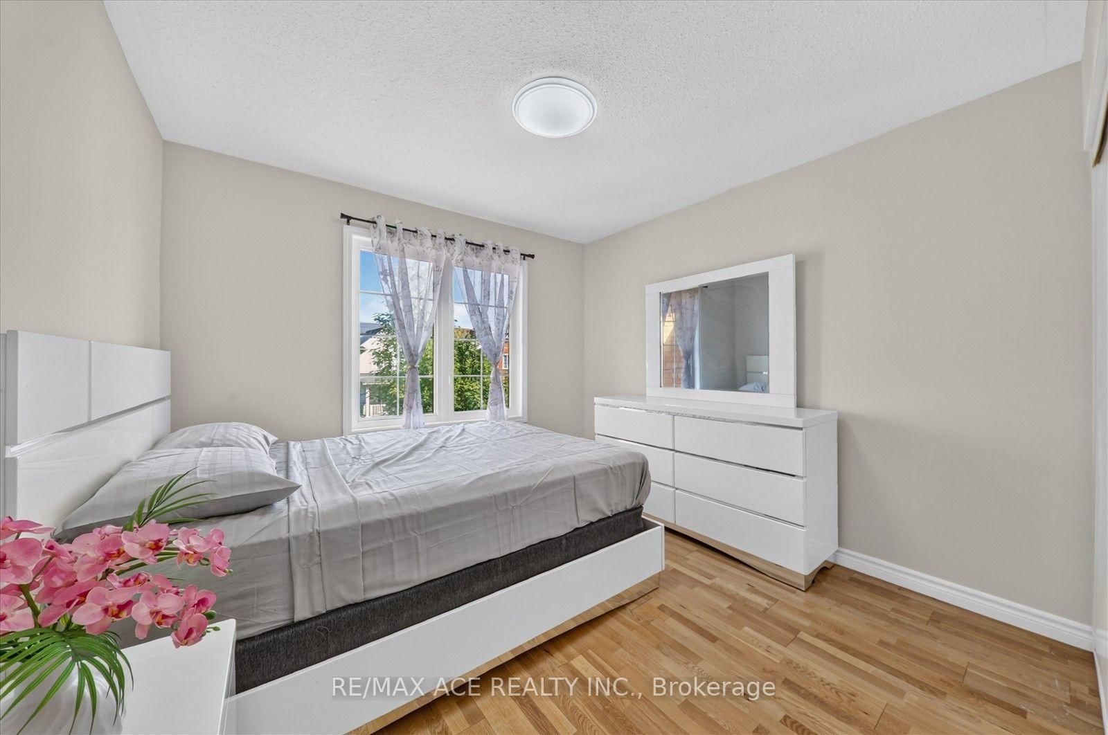 23 Harry Sanders Avenue • Whitchurch-Stouffville, ON photo 31