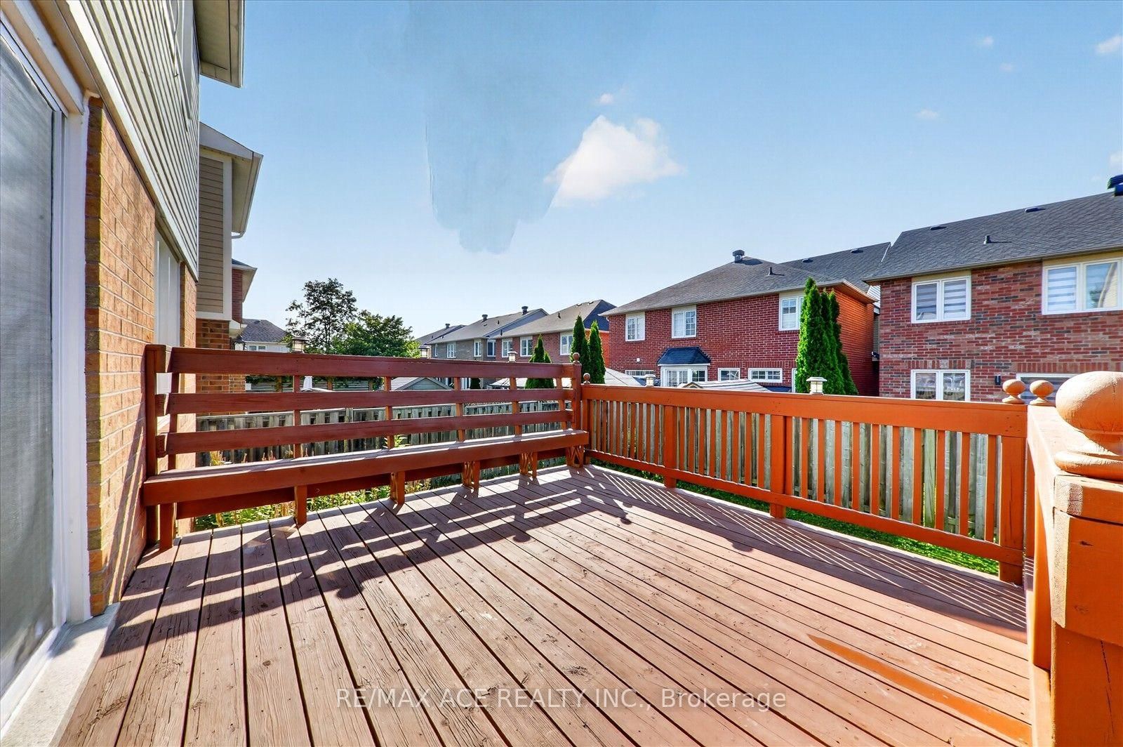 23 Harry Sanders Avenue • Whitchurch-Stouffville, ON photo 40