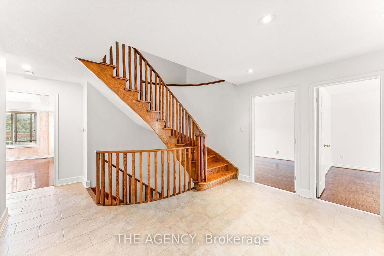 92 Russell Snider Drive • King, ON photo 6