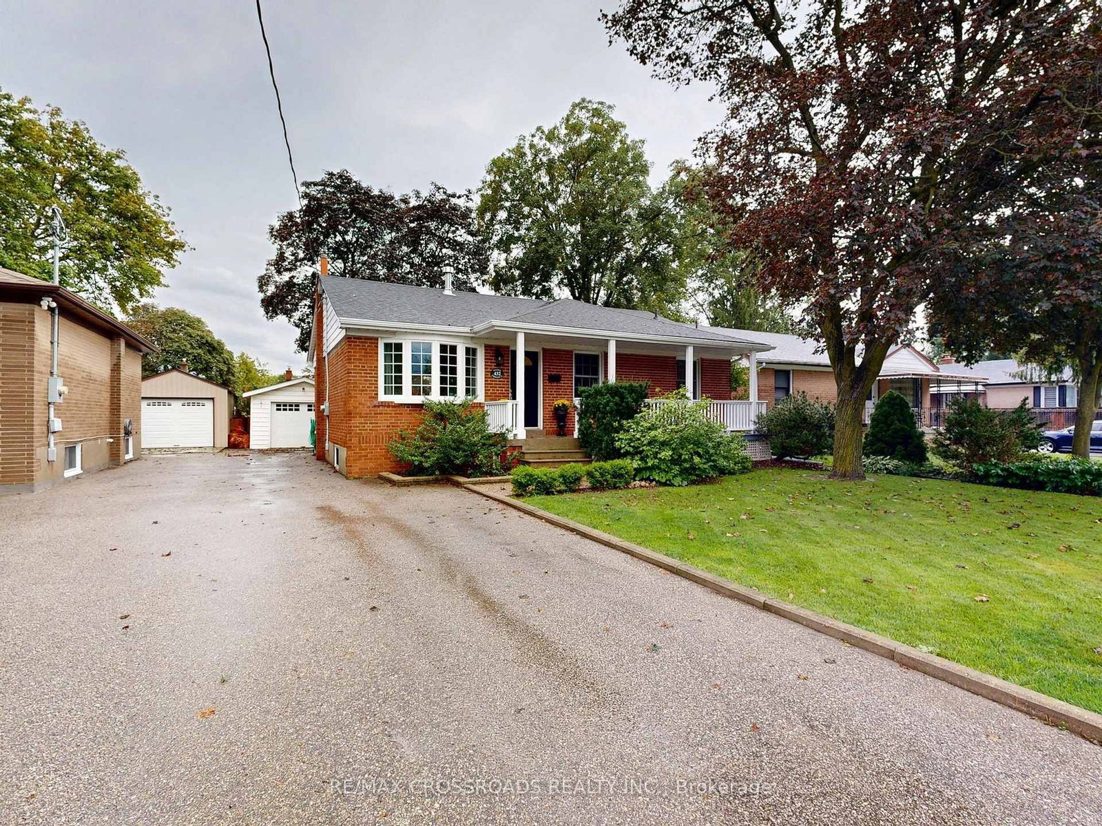432 Paliser Crescent N • Richmond Hill, ON photo 1