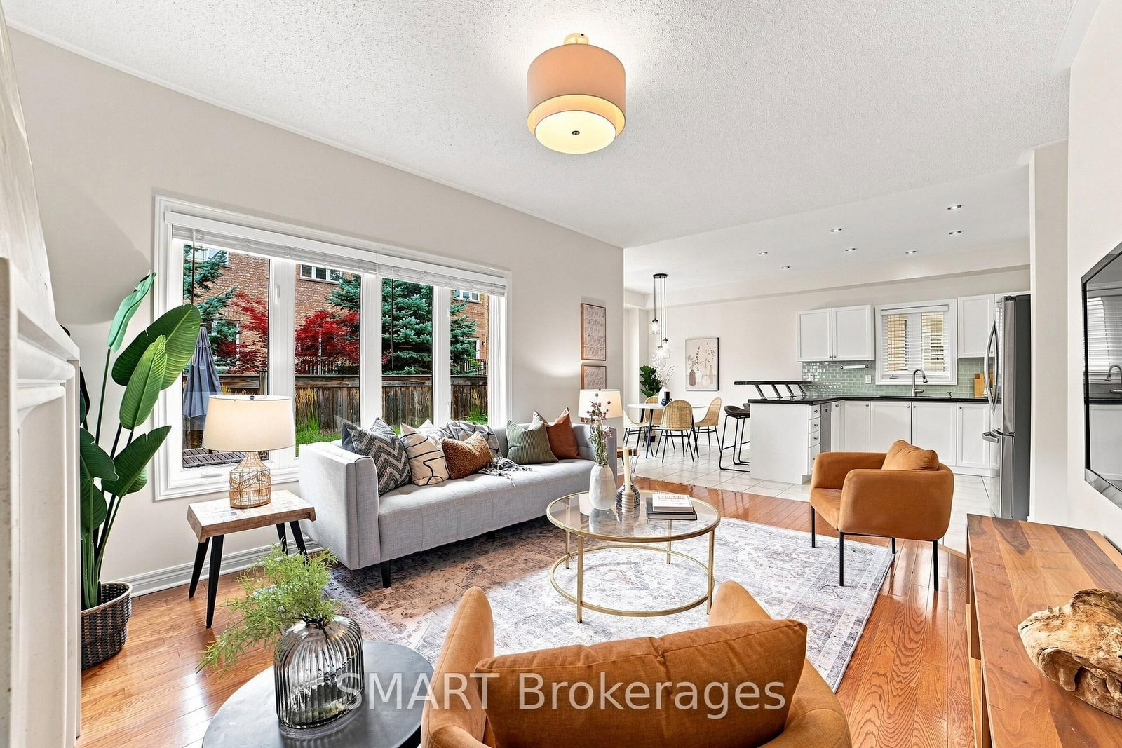 96 Capera Drive • Vaughan, ON photo 8