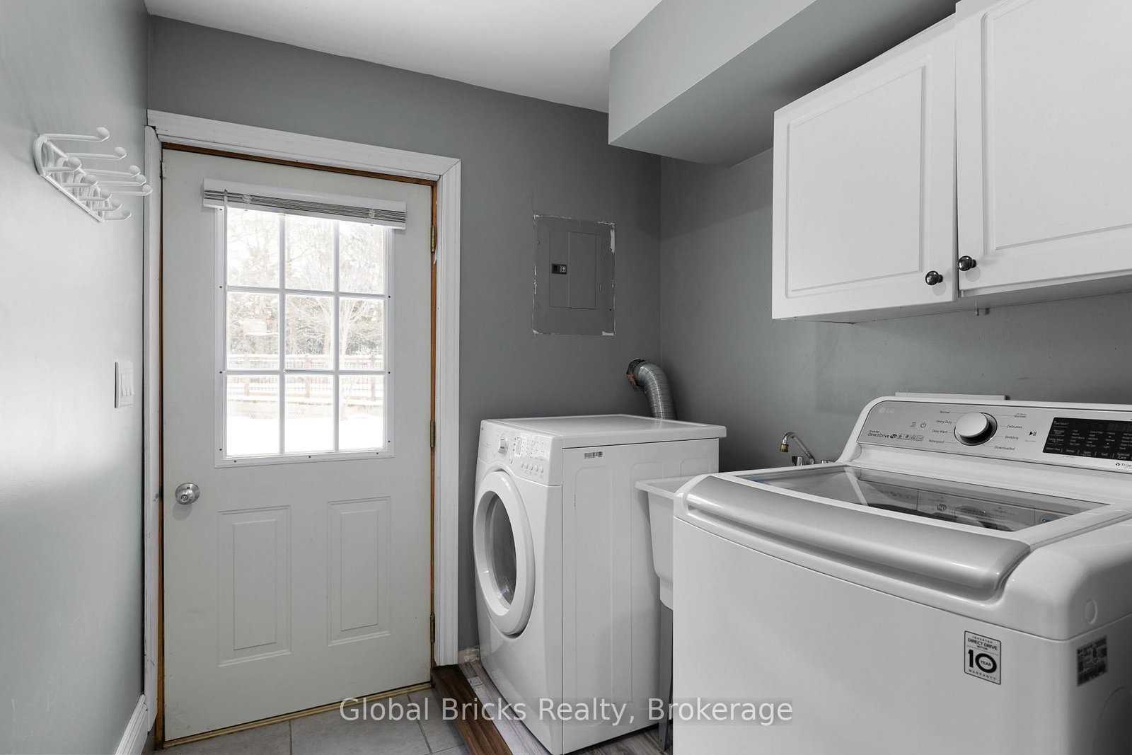 14 Fisher Drive • Adjala-Tosorontio, ON photo 39