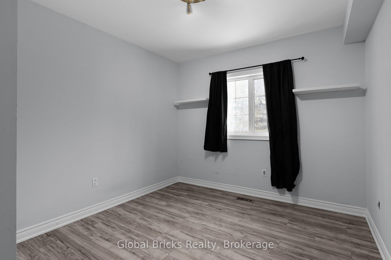 14 Fisher Drive • Adjala-Tosorontio, ON photo 48
