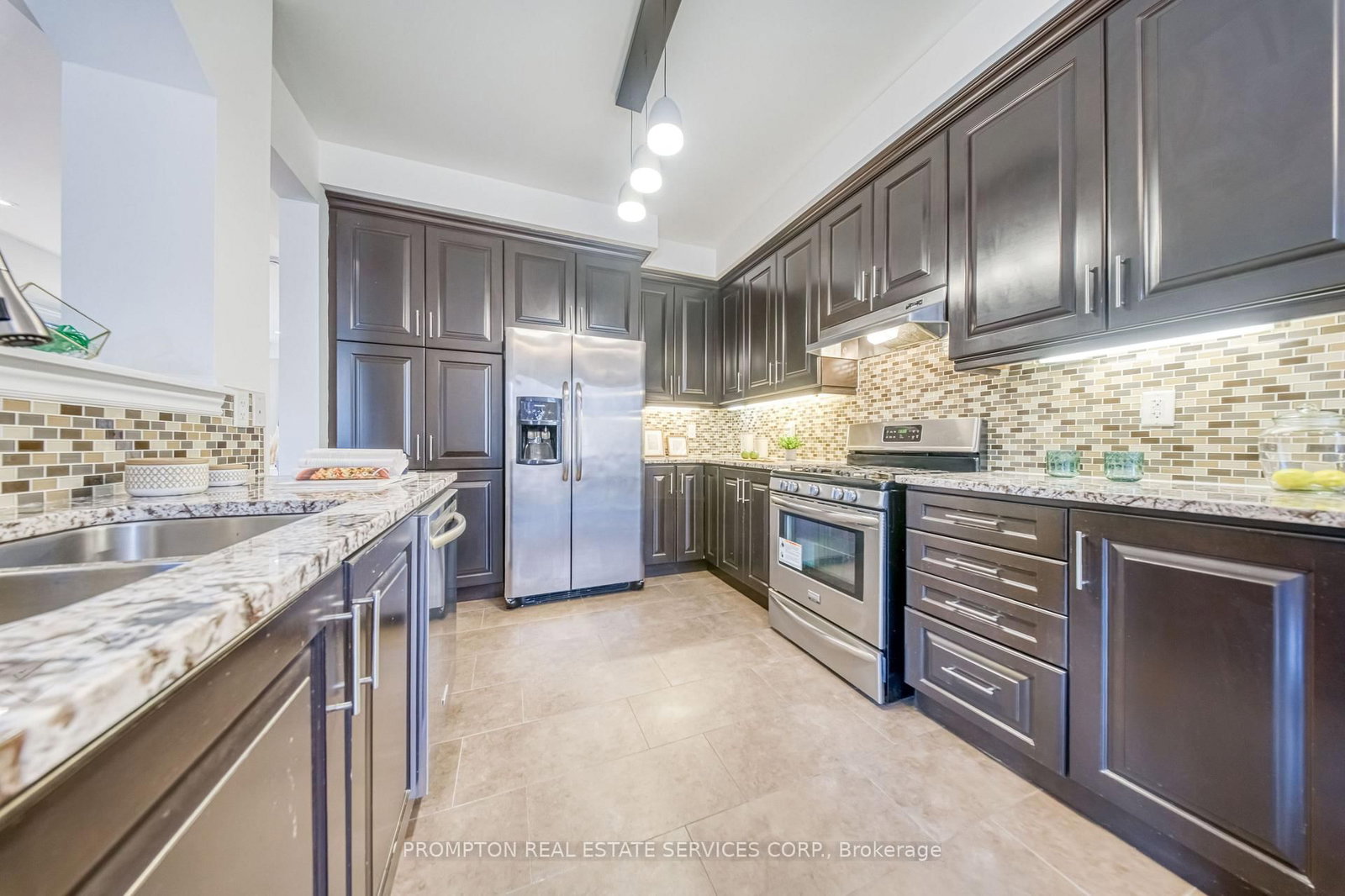 2762 Donald Cousens Parkway • Markham, ON photo 12