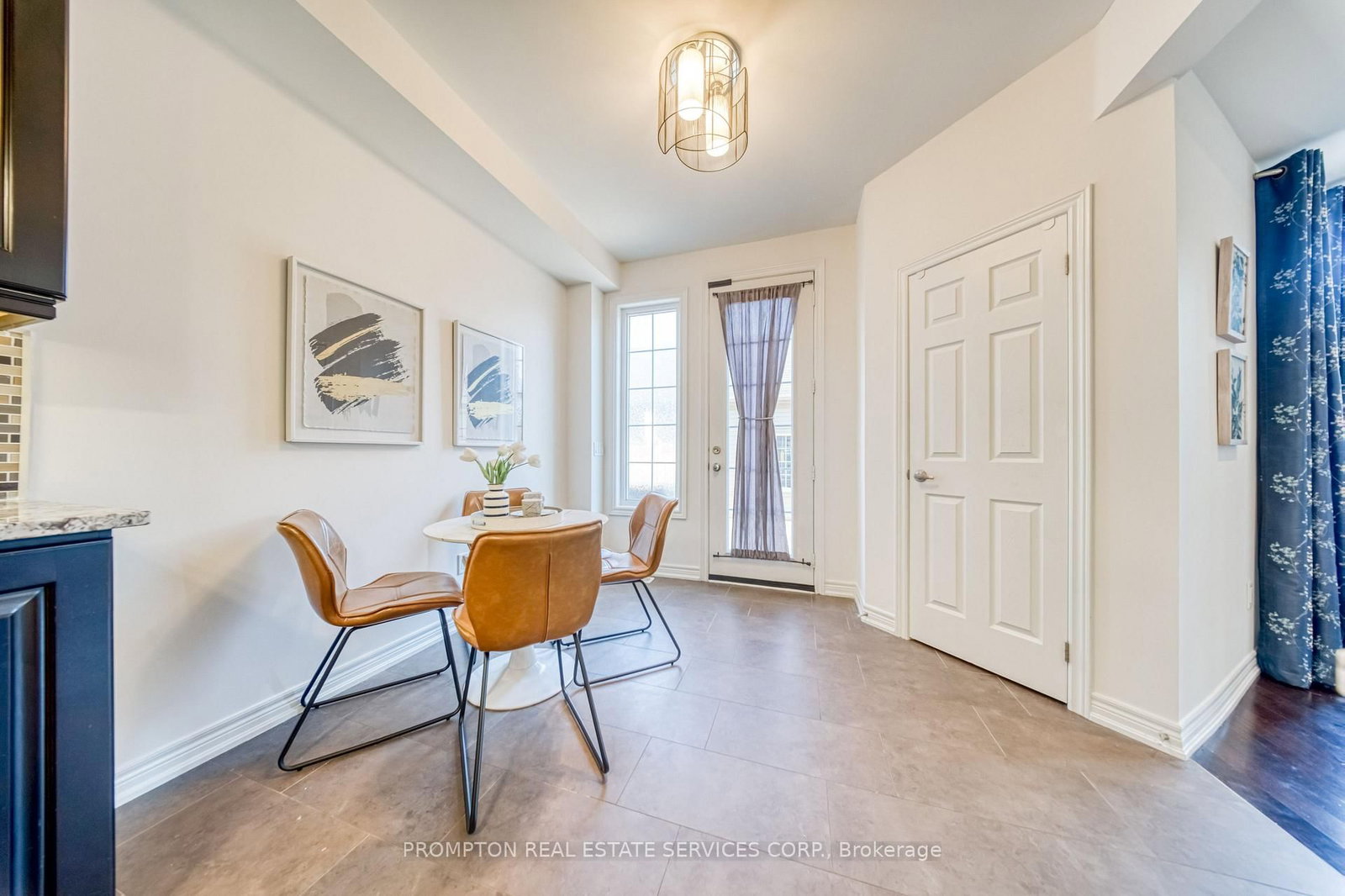 2762 Donald Cousens Parkway • Markham, ON photo 16