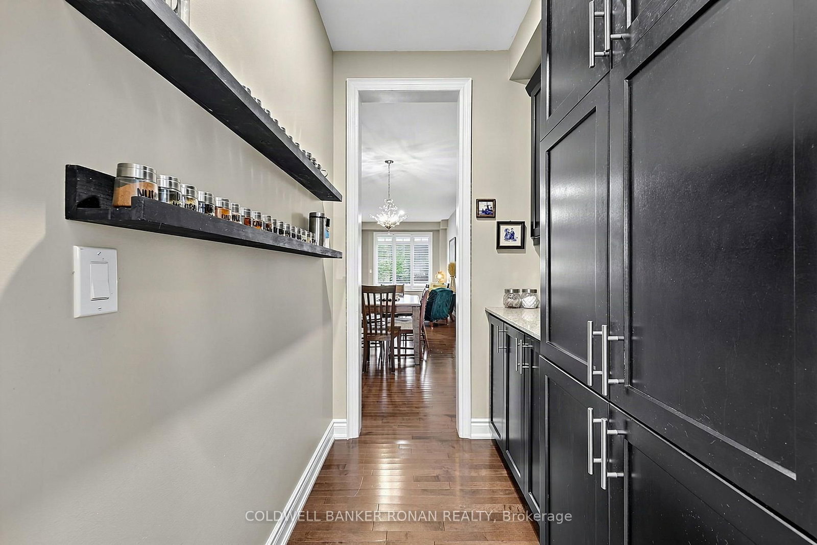 190 Strachan Trail • New Tecumseth, ON photo 16