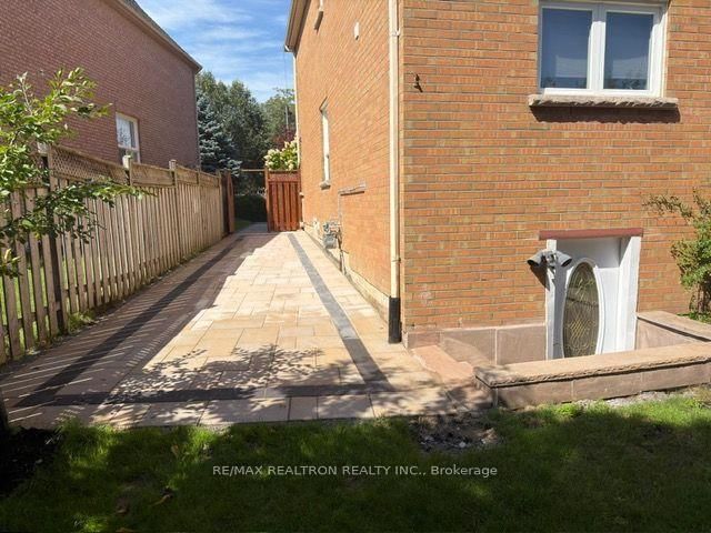 Basement - 97 Mcclellan Way, Aurora 3