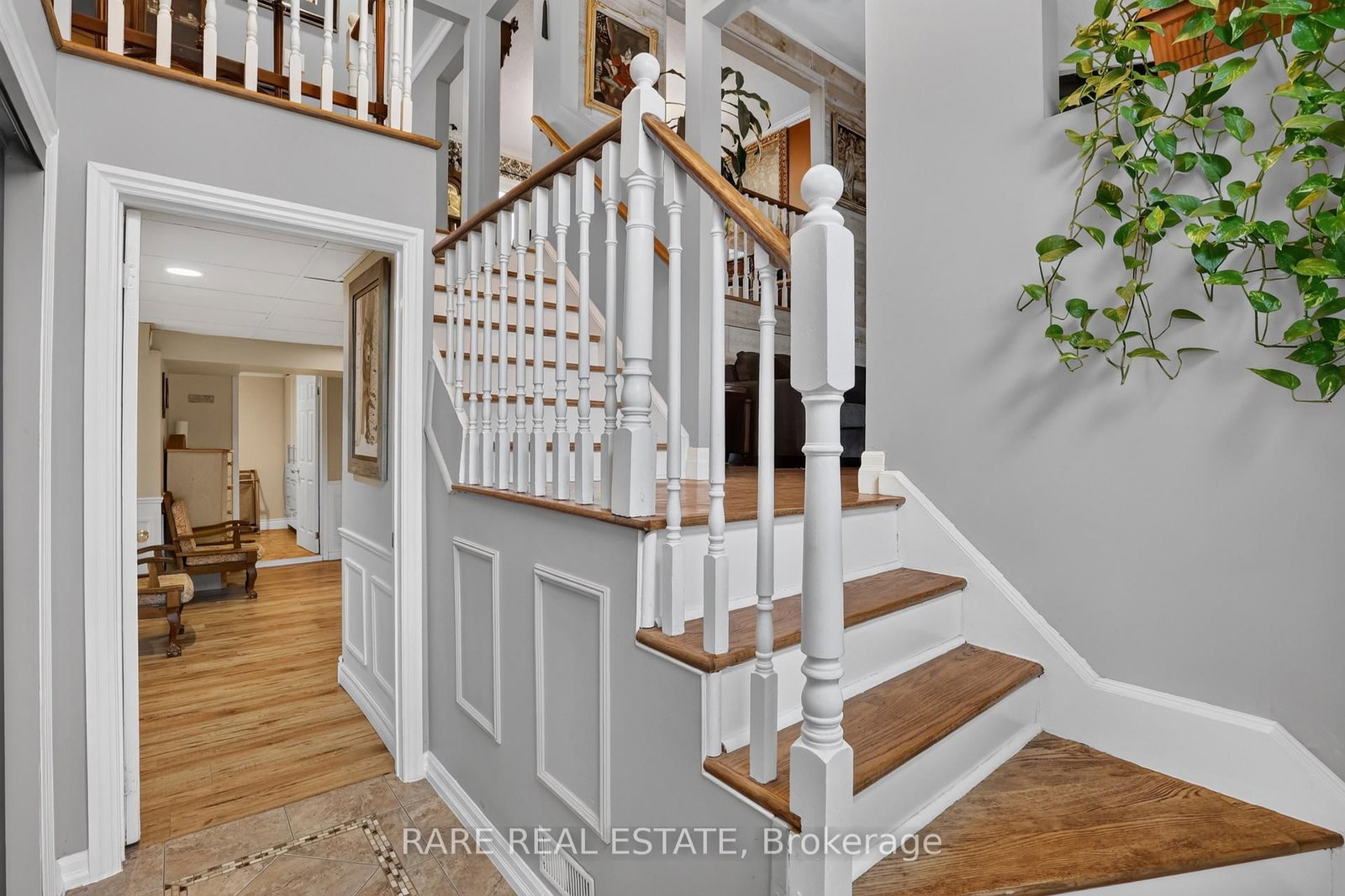 42 Michael Street • Essa, ON photo 7