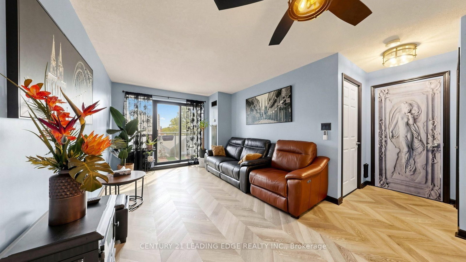 39 Oneida Crescent • #212 • Richmond Hill, ON photo 16