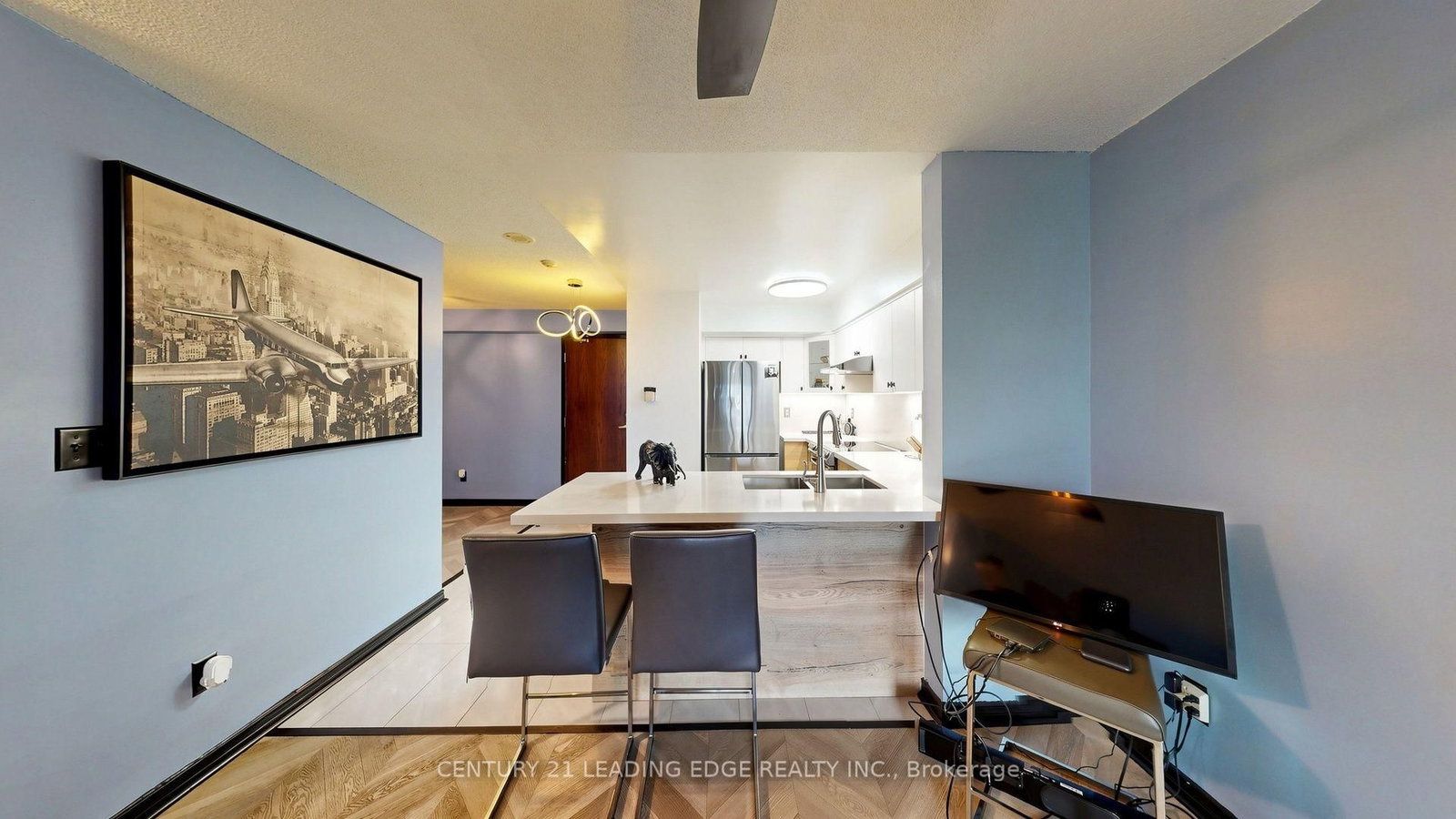 39 Oneida Crescent • #212 • Richmond Hill, ON photo 22