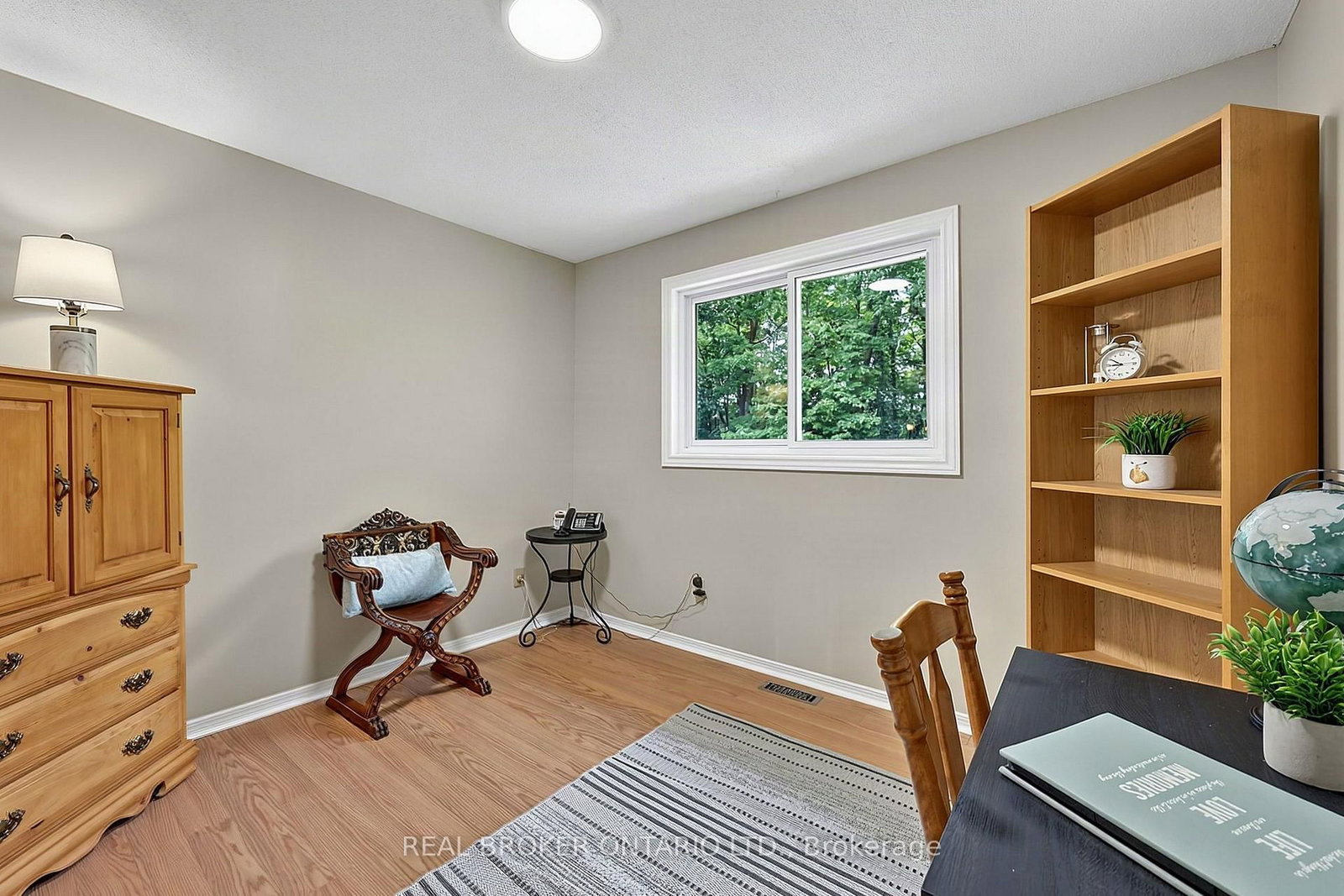 2 Amberglen Court • East Gwillimbury, ON photo 27