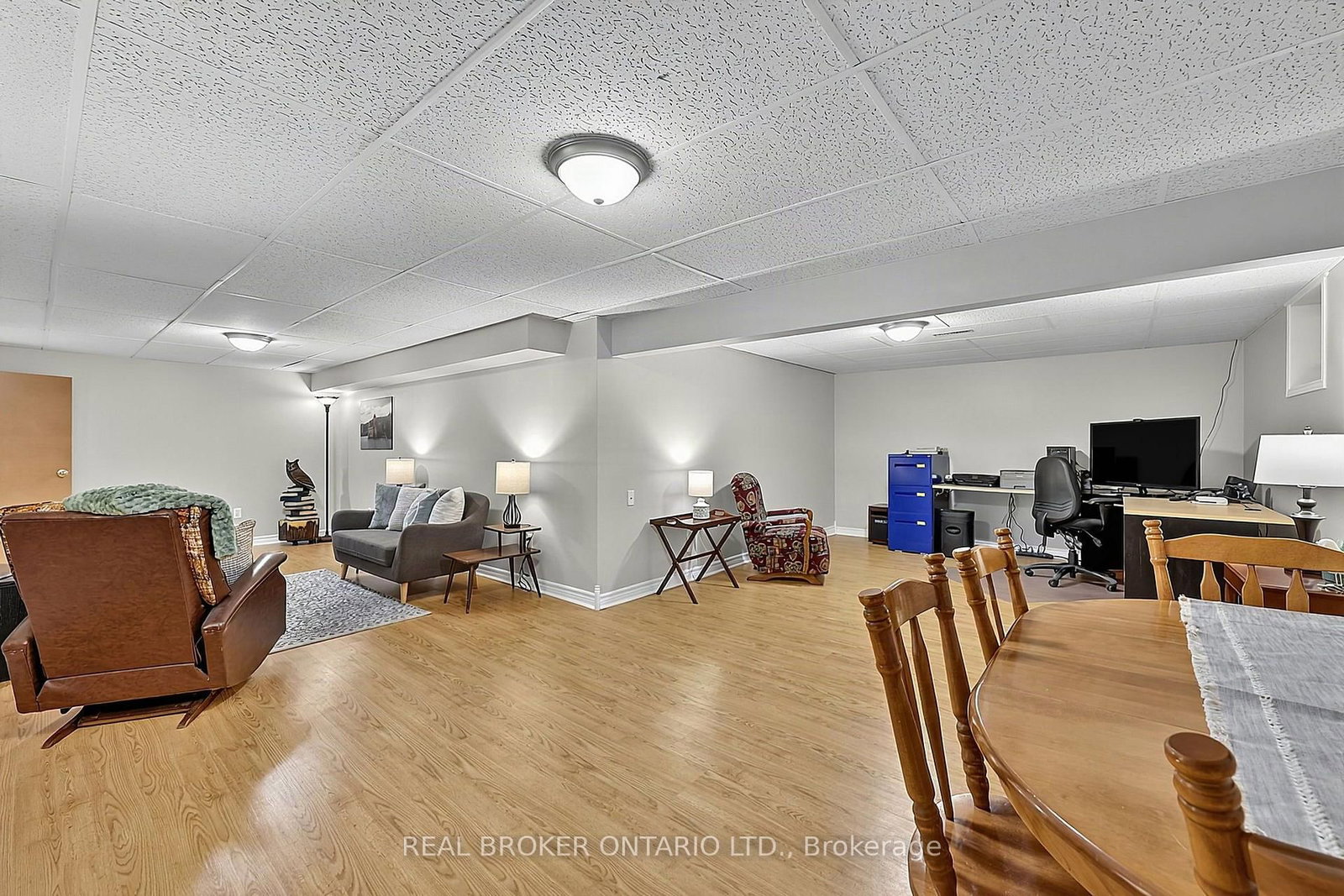 2 Amberglen Court • East Gwillimbury, ON photo 31