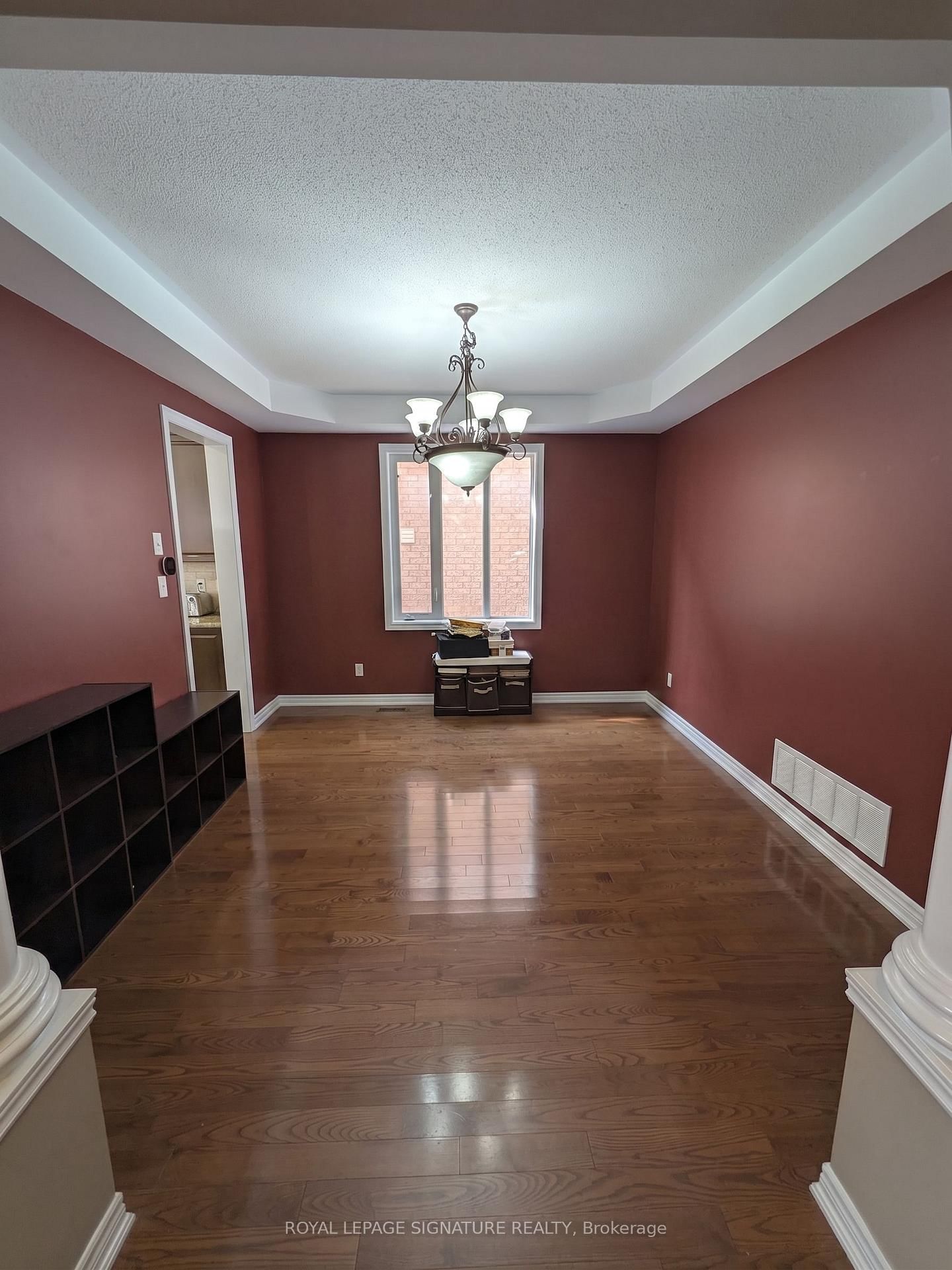 St, Vaughan, view 8
