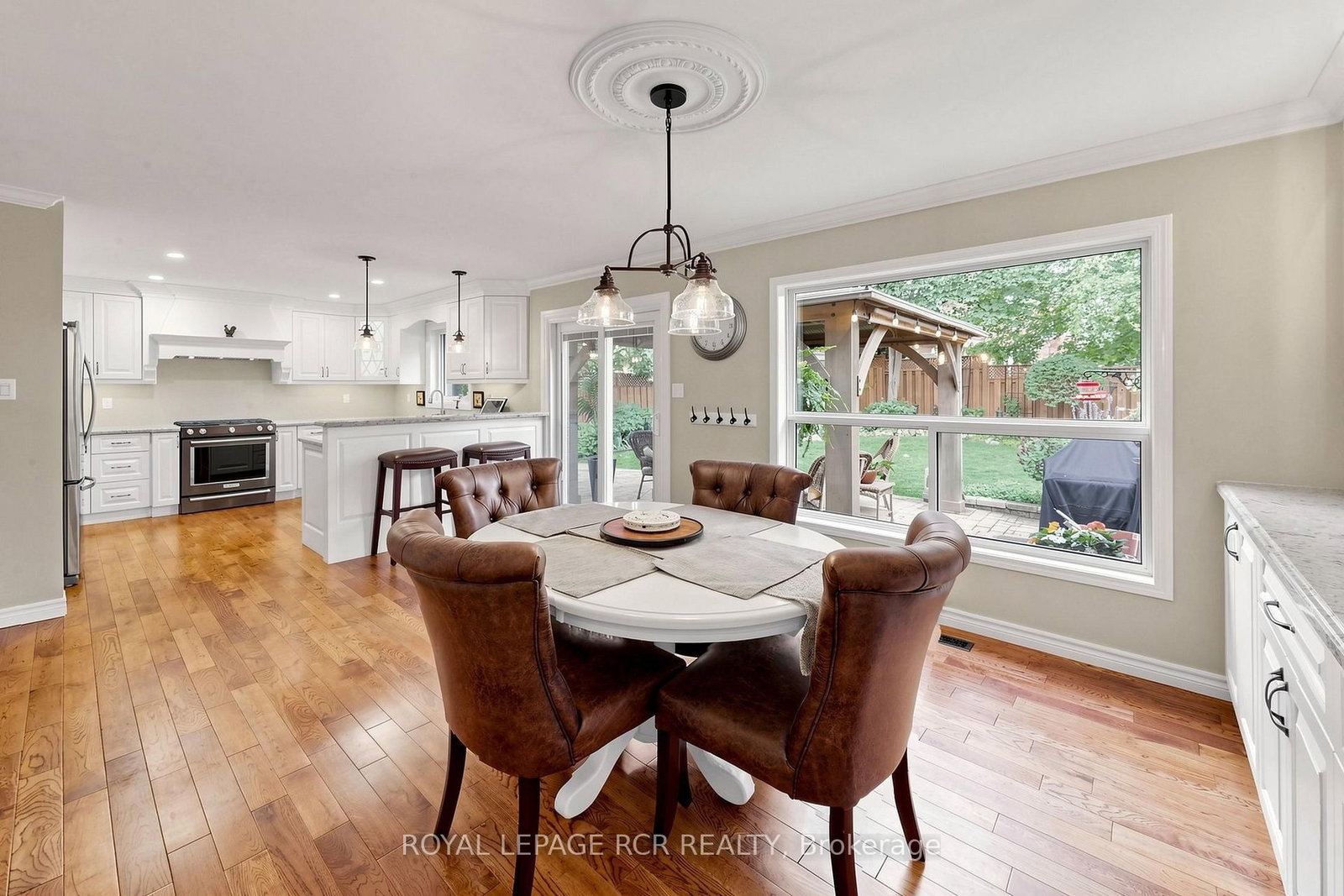 28 Roughley Street • Bradford West Gwillimbury, ON photo 14
