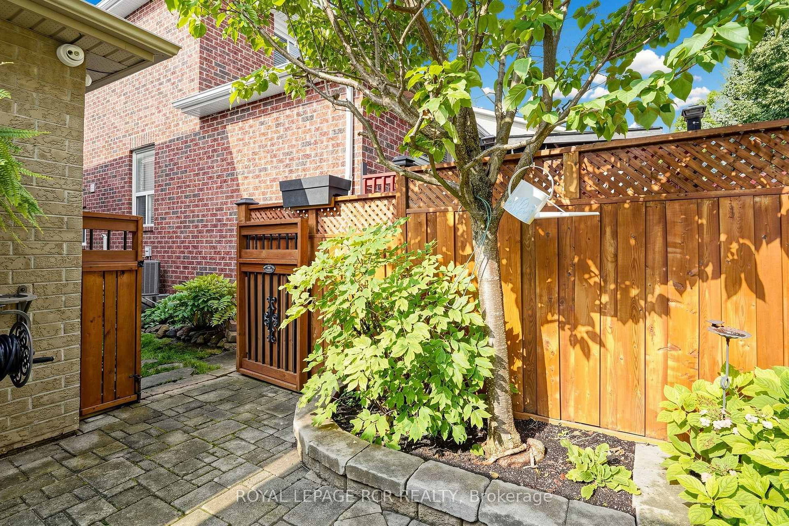 28 Roughley Street • Bradford West Gwillimbury, ON photo 44
