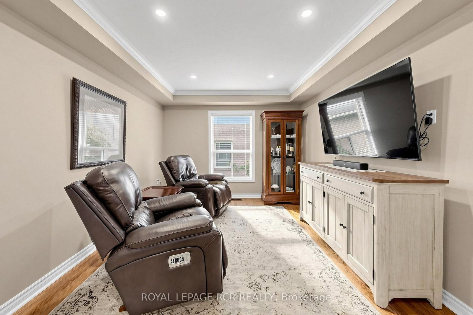28 Roughley Street • Bradford West Gwillimbury, ON photo 8