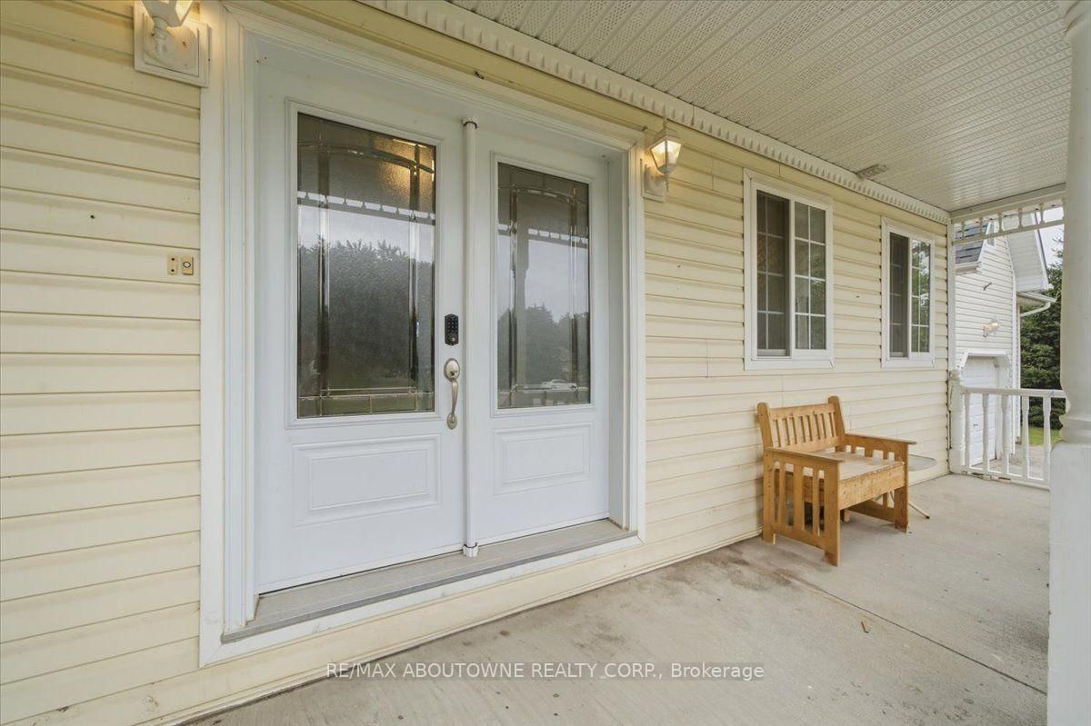 20 Pineview Trail • Essa, ON photo 4