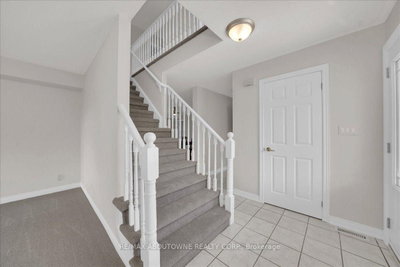 20 Pineview Trail • Essa, ON photo 6