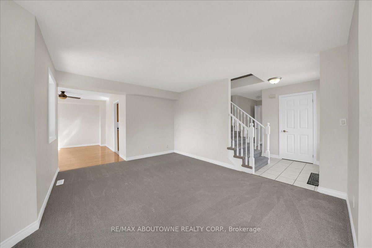 20 Pineview Trail • Essa, ON photo 9