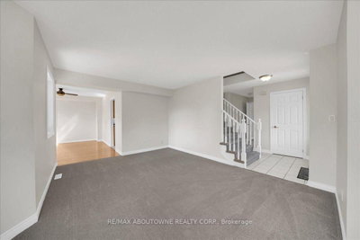 20 Pineview Trail • Essa, ON photo 9